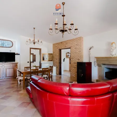 Villa Del Sole By Vivimy Taviano (Lecce)